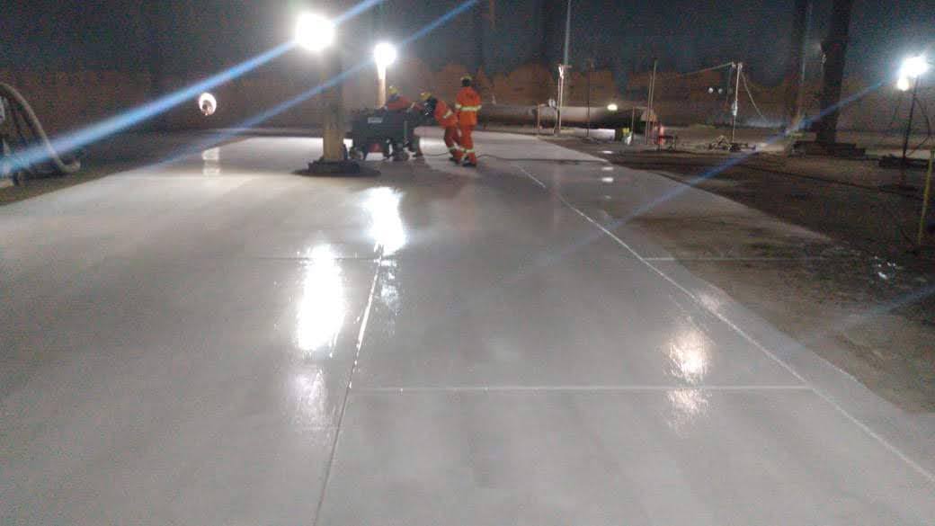 Tanque com ferrugem antes